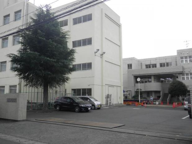 【中学校】第五中学校まで2461ｍ