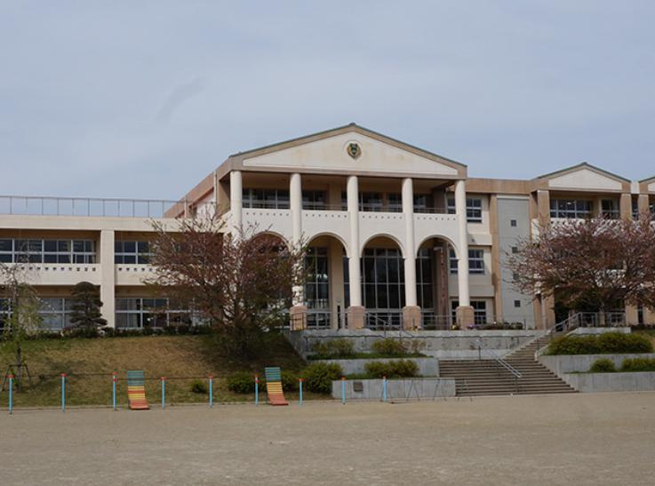 【小学校】稲荷第一小学校まで1430ｍ
