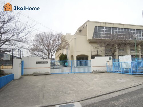 【小学校】神戸市立北山小学校まで744ｍ