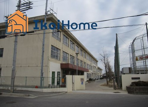 【中学校】大久保中学校まで859ｍ