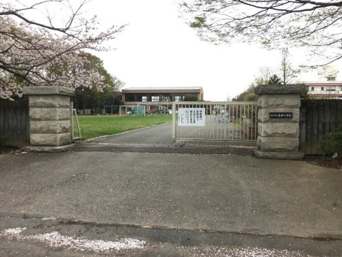 【小学校】長井小学校まで1399ｍ