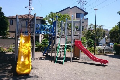 【公園】中田町葛野公園まで898ｍ