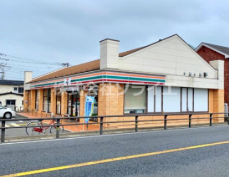【コンビニエンスストア】セブンイレブン　川越諏訪町店まで945ｍ