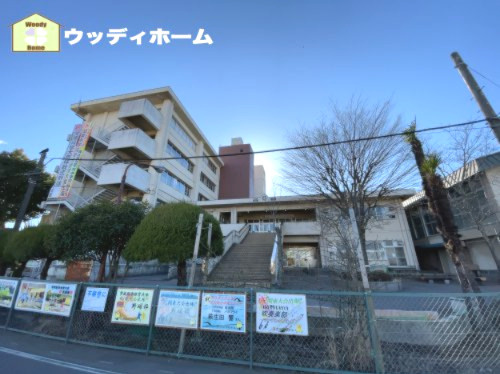 【中学校】越谷市立平方中学校まで869ｍ