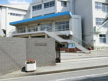 【小学校】市川市立幸小学校まで590ｍ