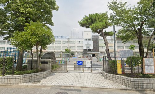 【小学校】江戸川区立中小岩小学校まで527ｍ