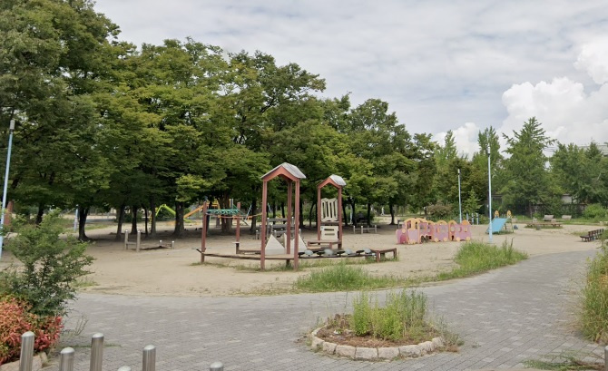 【公園】巽公園まで110ｍ