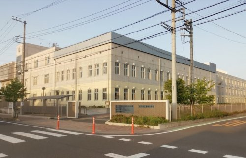 【小学校】吉川市立美南小学校まで550ｍ