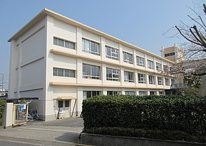 【小学校】伊丹市立稲野小学校まで1211ｍ