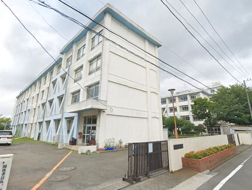 【小学校】藤沢市立湘南台小学校まで621ｍ
