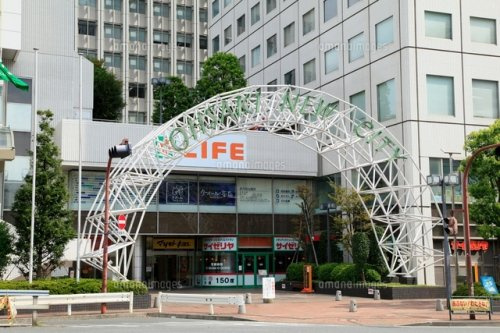 【スーパー】ライフ　大崎ニューシティ店まで644ｍ