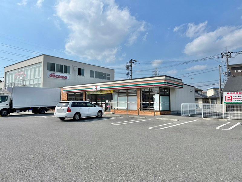 【コンビニエンスストア】セブンイレブン　小山西城南5丁目店まで430ｍ