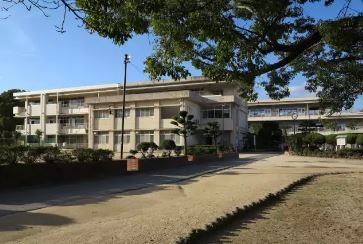 【小学校】倉敷市立岡田小学校まで861ｍ