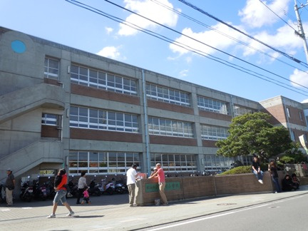 【小学校】みどり小学校まで1163ｍ