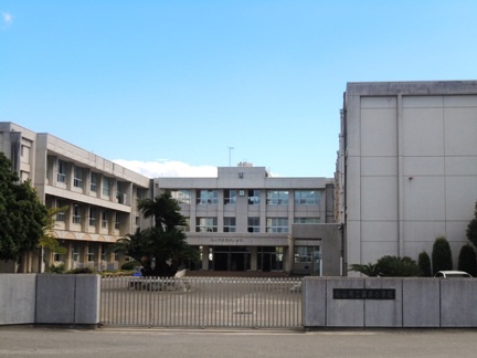【小学校】粟井小学校まで2561ｍ