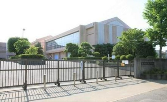 【小学校】龍ケ崎市立長山小学校まで550ｍ