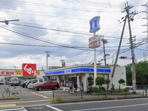 【コンビニエンスストア】ローソン　尼崎水堂町店まで919ｍ