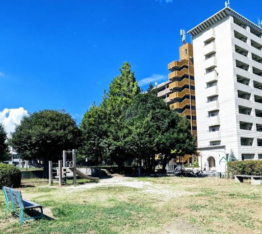 【公園】JR伊丹駅東広場まで1116ｍ
