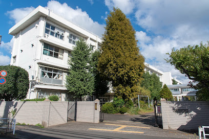 【中学校】府中市立府中第六中学校まで726ｍ