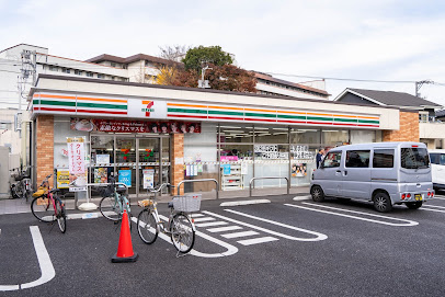 【コンビニエンスストア】セブンイレブン　三鷹富士見通り店まで481ｍ