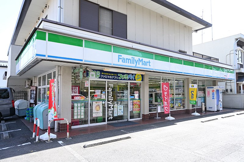 【コンビニエンスストア】ファミリーマート　川越通町店まで432ｍ