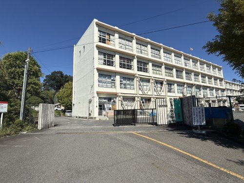 【小学校】大津市立富士見小学校まで800ｍ