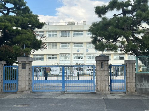 【小学校】広島市立草津小学校まで430ｍ