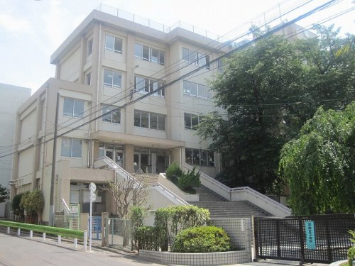 【小学校】練馬区立大泉小学校まで240ｍ