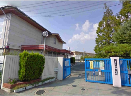 【小学校】和泉市立芦部小学校まで1350ｍ