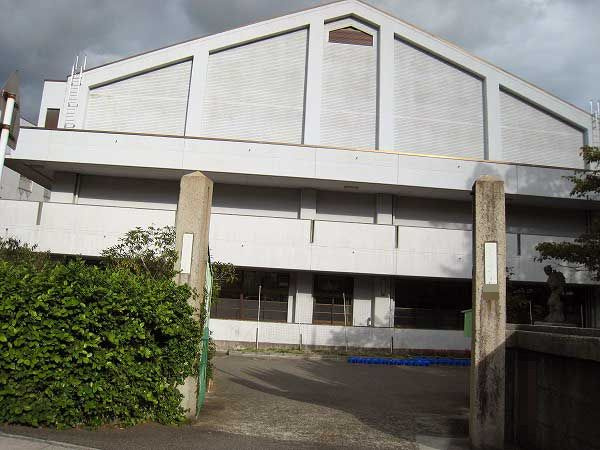 【小学校】仁方小学校まで1345ｍ