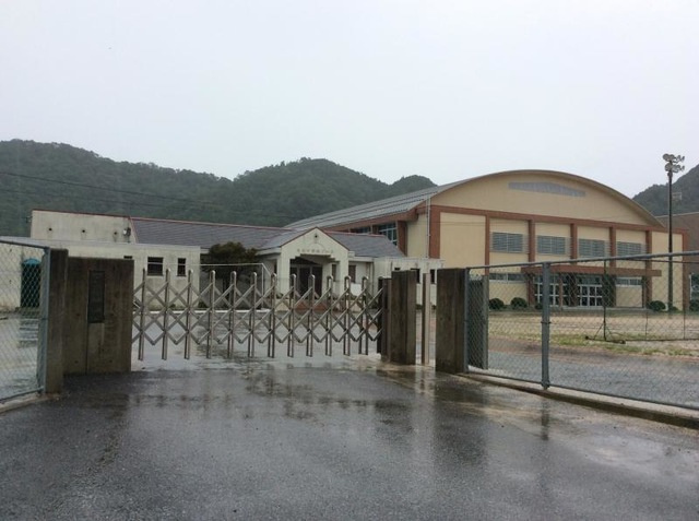 【中学校】安芸高田市立吉田中学校まで743ｍ