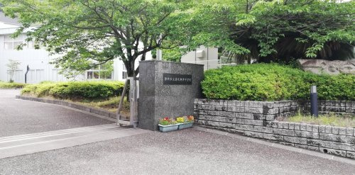 【中学校】静岡市立清水興津中学校まで3175ｍ