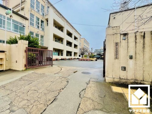 【中学校】京都市立桃陵中学校まで949ｍ