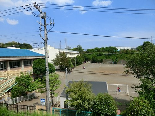 【小学校】座間市立相武台東小学校まで903ｍ