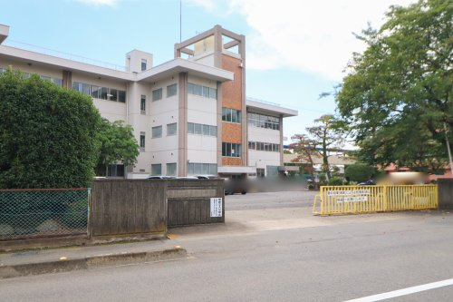 【小学校】真岡市立長田小学校まで1471ｍ