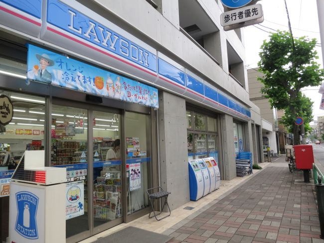 【コンビニエンスストア】ローソン　新大橋一丁目店まで128ｍ