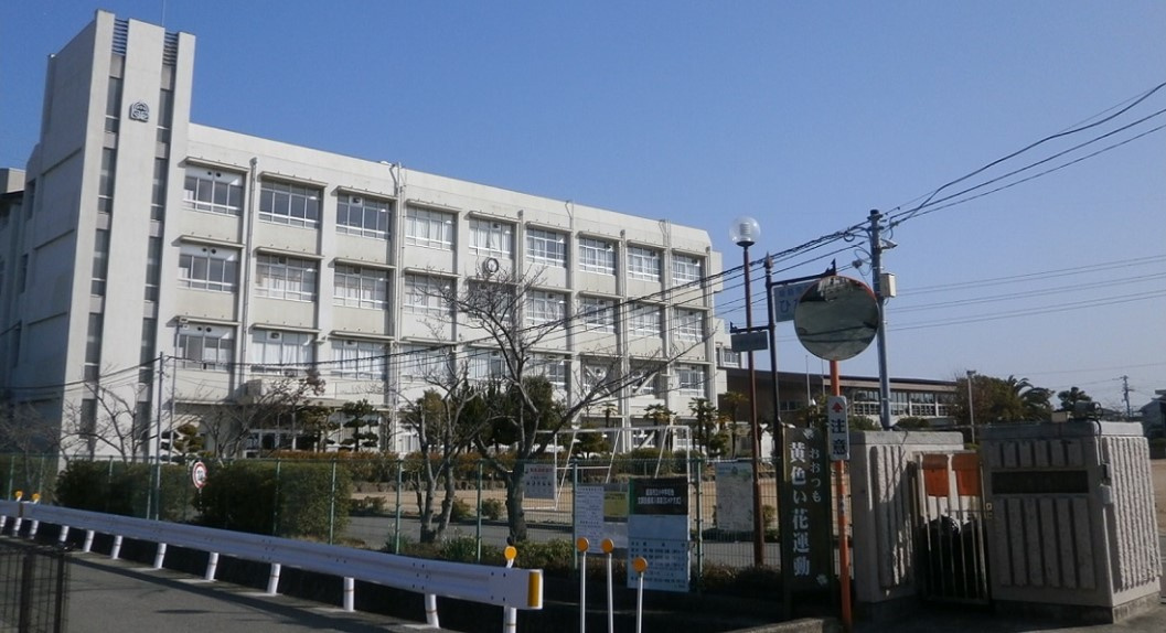 【小学校】姫路市立大津茂小学校まで1172ｍ