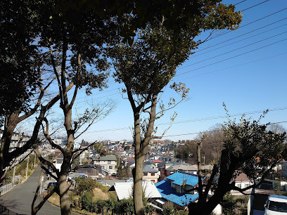 【公園】高峰公園まで118ｍ