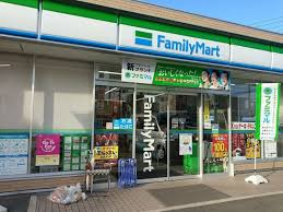 【コンビニエンスストア】ファミリーマート　天白池場一丁目店まで535ｍ