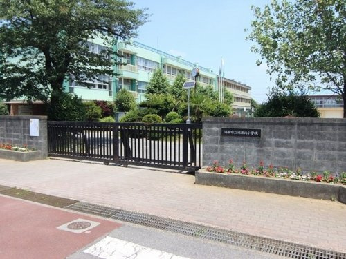 【小学校】鴻巣北小学校まで1400ｍ