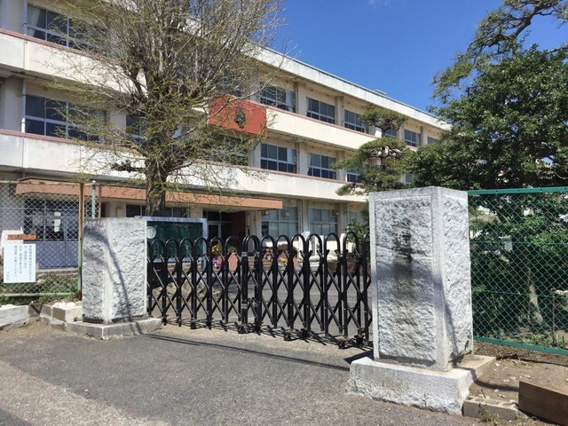 【中学校】松風中学校まで580ｍ