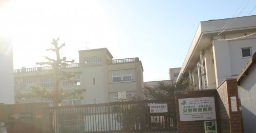 【中学校】大阪市立茨田北中学校まで770ｍ