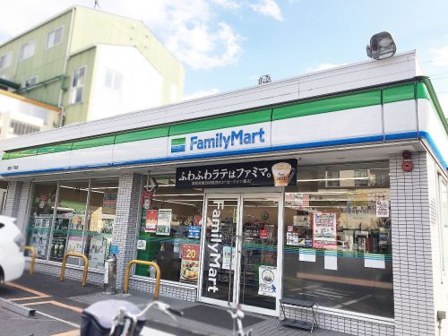【コンビニエンスストア】ファミリーマート　関目一丁目店まで149ｍ