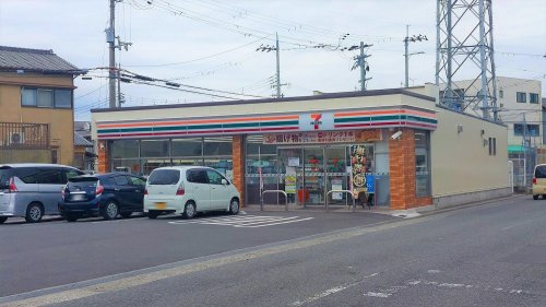 【コンビニエンスストア】セブンイレブン　和歌山楠見中店まで645ｍ