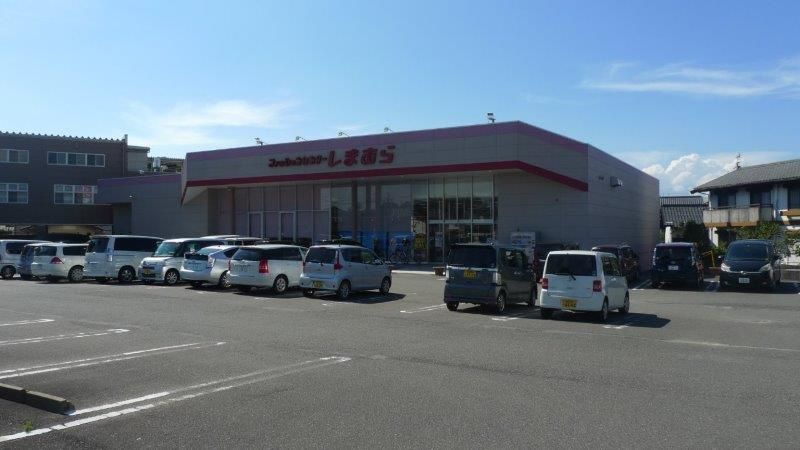 【生活雑貨店】しまむらまで723ｍ