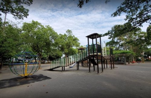 【公園】八石公園まで492ｍ
