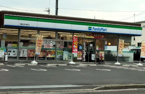 【コンビニエンスストア】ファミリーマート美濃加茂中富町店まで223ｍ