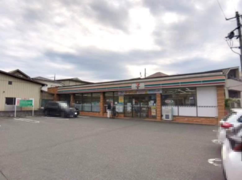 【コンビニエンスストア】セブンイレブン　板橋西台2丁目店まで215ｍ