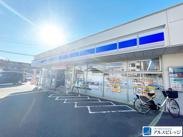 【コンビニエンスストア】ローソン　ふじみ野上福岡一丁目店まで289ｍ