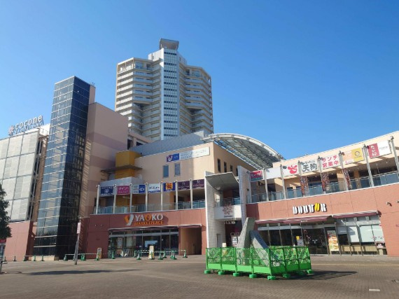 【ショッピングセンター】ココネ上福岡まで583ｍ